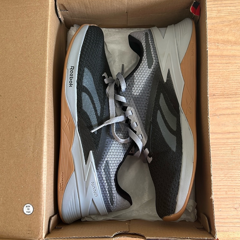Reebok Nano X3 - unisex. Size 6.5 men’s 8 womens